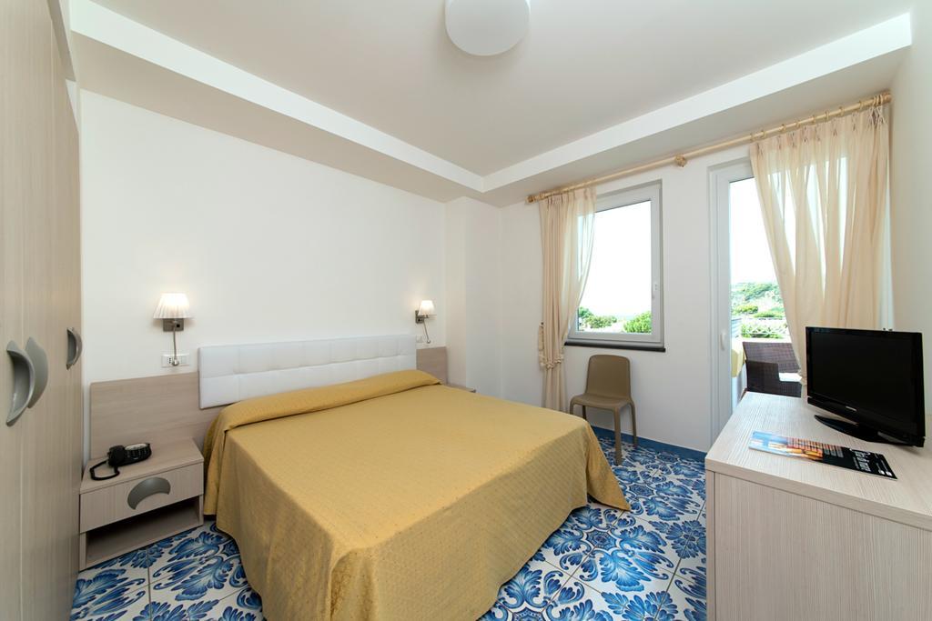 Family Spa Hotel Le Canne Forio di Ischia Chambre photo